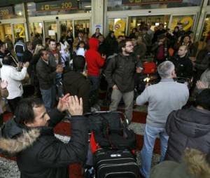 445.130 extranjeros y 62.611 españoles abandonaron España en el pasado 2011