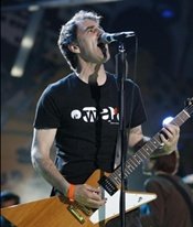 24 Golpes , lo nuevo de Mikel Erentxun