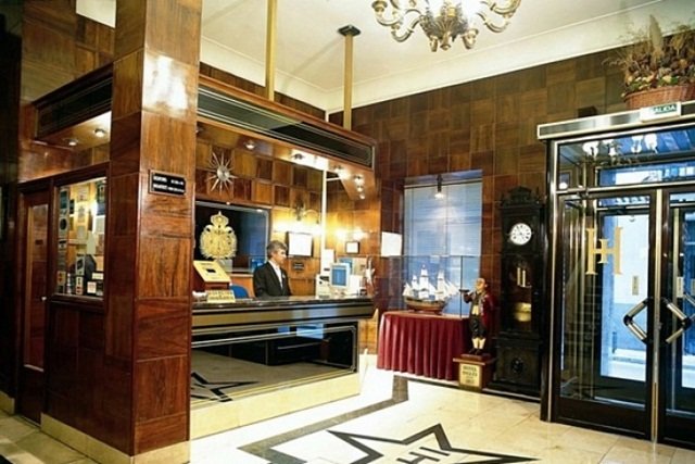 Cierra el hotel más antiguo de la capital