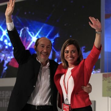 Victoria de Rubalcaba en el 38º Congreso del PSOE