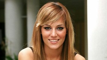 María León no solo triunfa en los Goya sino que en la TV también sobresale y... ¡de que manera!