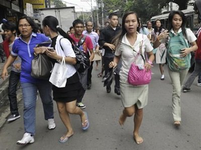 43 muertos por una serie de sismos en Filipinas
