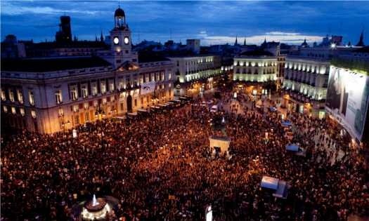 12M-15M, la vuelta a la calle