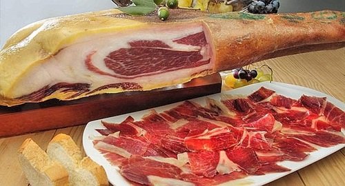 Argentina prohíbe la importación de jamón español