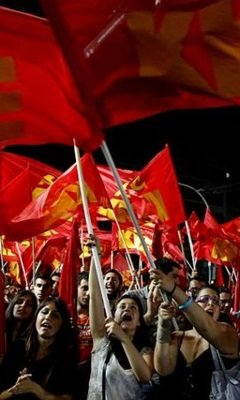 Grecia duda entre abandonar o no el euro