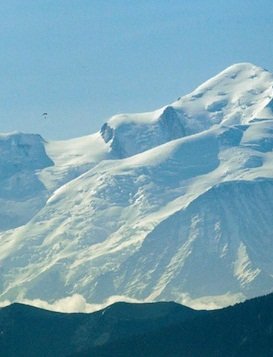 Avalancha de nieve en el Mont Blanc