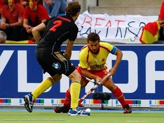 España empata en hockey