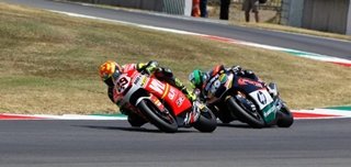 Andrea Iannone vence en su casa