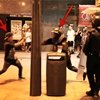 La Policía revienta el Welcome video 
