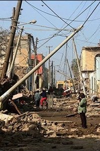Dos terremotos sacuden Irán y dejan más de 300 muertos y miles de víctimas