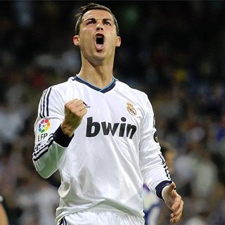 El Real Madrid llega al clásico con una goleada frente al Deportivo