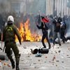 Grecia vuelve a arder ante los nuevos recortes del Gobierno