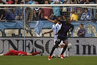 Joaquín y su estoque apuntillan al Valladolid