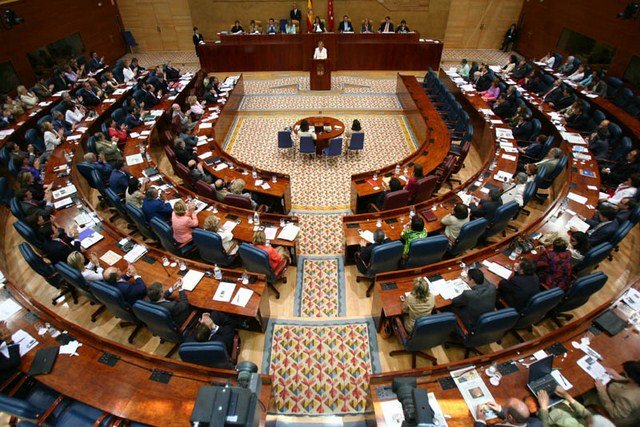La Asamblea de Madrid reduce un 11% su presupuesto