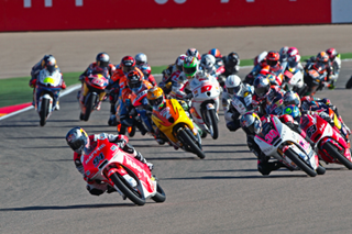 Espectáculo de Moto3 en Motorland