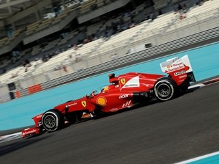 Alonso sigue dependiendo de si mismo