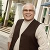 Chevy Chase dice adiós a Community