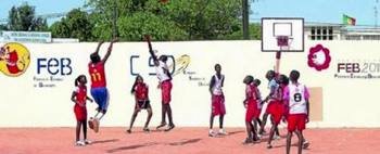 La FEB inaugura el centro Casa España en Dakar