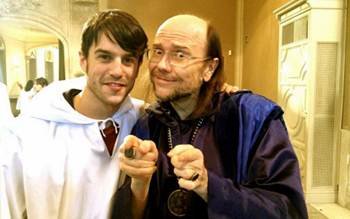 Santiago Segura se pasea por Onda Futura