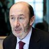 Rubalcaba intentará el sábado aparcar las primarias