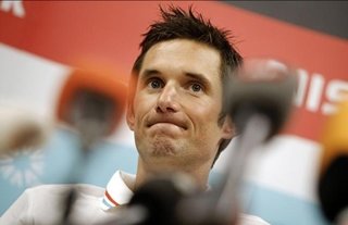 Frank Schleck, sancionado un año sin competir
