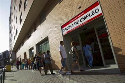 El paro aumenta en la Comunidad un 3,2%