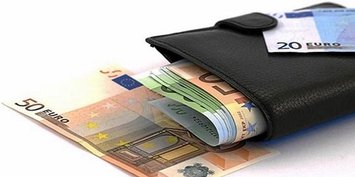 Un año de prisión por intentar sobornar a una funcionaria del Inem con 20 euros