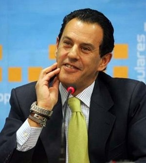 Izquierda Unida tiene una deuda millonaria con Hacienda