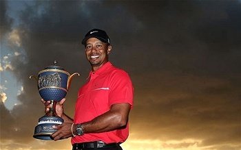 Tiger Woods vuelve a las andadas