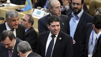 Sobrevive el primer ministro sirio a un atentado con bomba