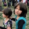 Un padre afgano ejecuta a su hija en público 