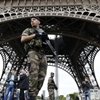Francia en alerta tras ataque a un militar
