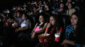 Cambia según las emociones del espectador