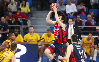 Laboral Kutxa 57 - 56 Herbalife Gran Canaria