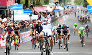 Degenkolb se hace con la quinta etapa del Giro