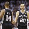 San Antonio golpea primero