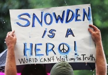 'Enemigos' no ayudeis a Snowden