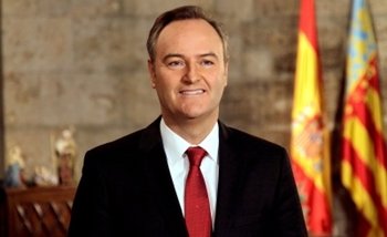 Deja el PP no su escaño