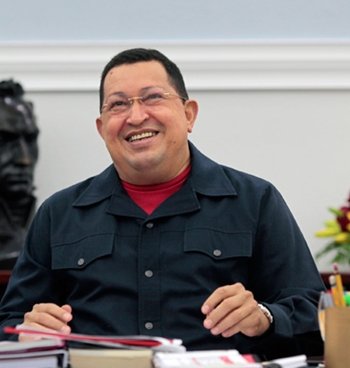 Maduro crea un Instituto para estudiar a Chavez