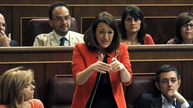 Rubalcaba no descarta la moción de censura