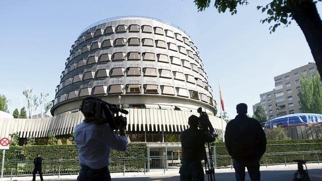 El Constitucional suspende el decreto andaluz de desahucios
