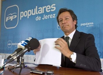 Barcenas pone a Rajoy   contra las cuerdas