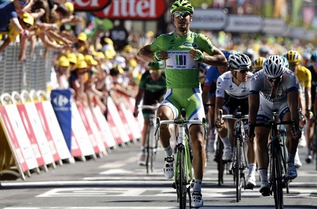 Peter Sagan vence en Albi