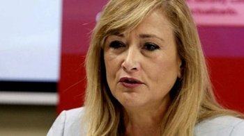 Admitida a trámite la denuncia de Colau contra Cifuentes