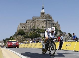 Tony Martin impone su ley contra el crono