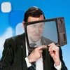 Los periodistas lejos y callados