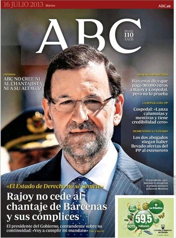 Los periodistas lejos y callados