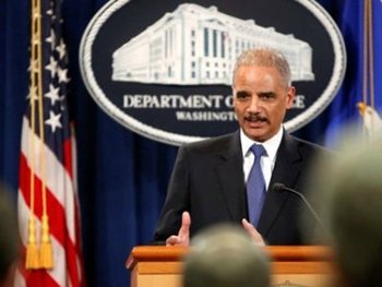 Estados Unidos promete 'benevolencia' a Snowden