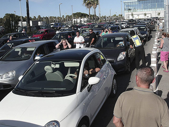 Los pescadores deciden pasar a la acción