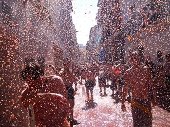 Tomatina de pago y con entradas